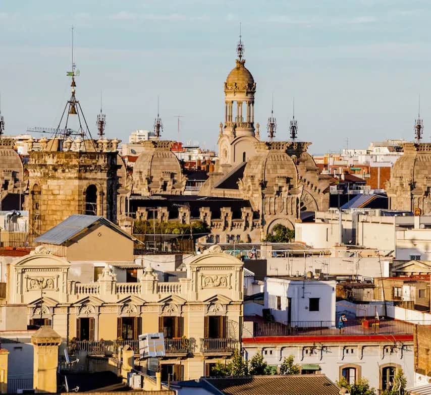 Tejados y cúpulas de edificios históricos